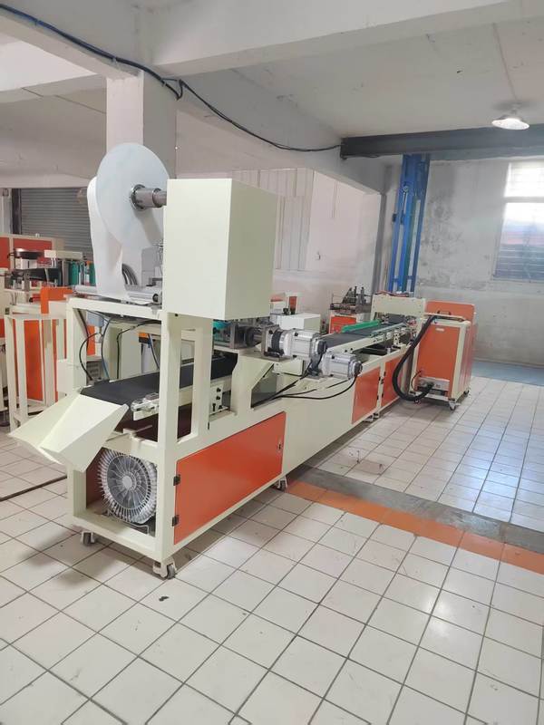 Full Automatic Machine for Producing Insect Glue Trap Pad Cockroach Traps and Release Paper Insect Glue Board Making Machine
